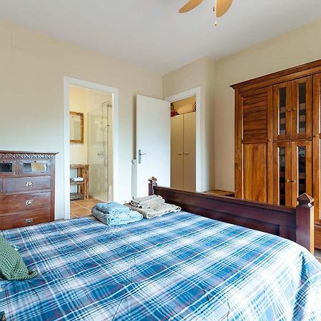 올리벨라 Casa Xixella A 15 Min De Sitges 빌라 외부 사진