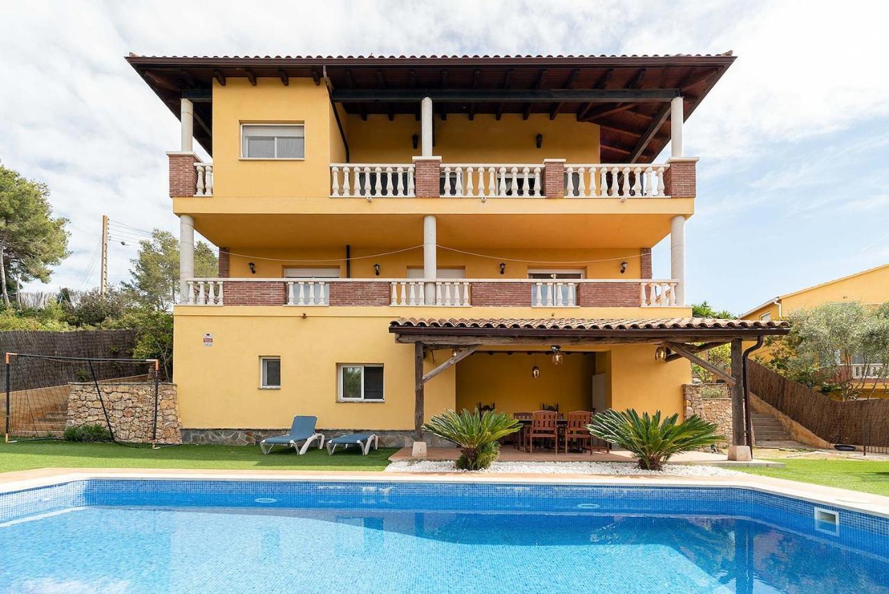 올리벨라 Casa Xixella A 15 Min De Sitges 빌라 외부 사진