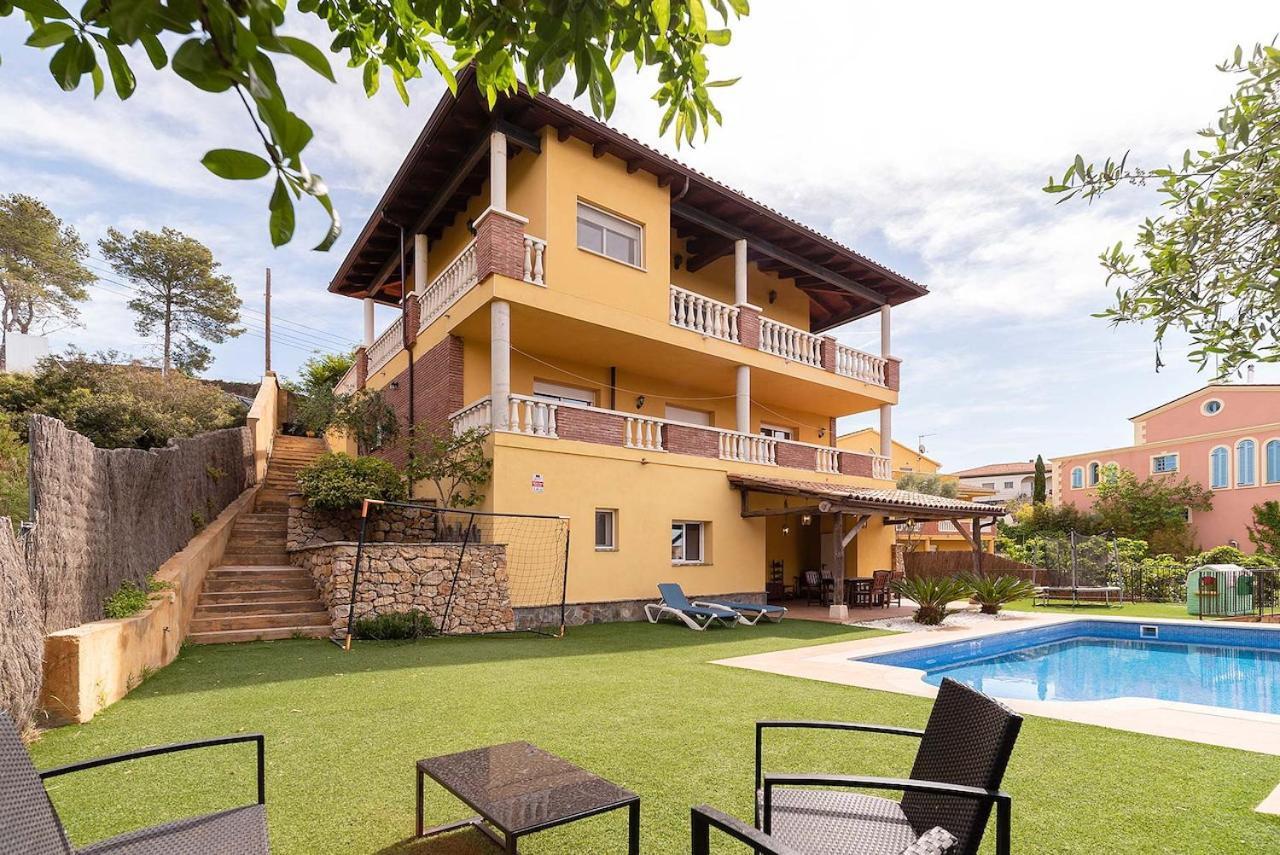 올리벨라 Casa Xixella A 15 Min De Sitges 빌라 외부 사진