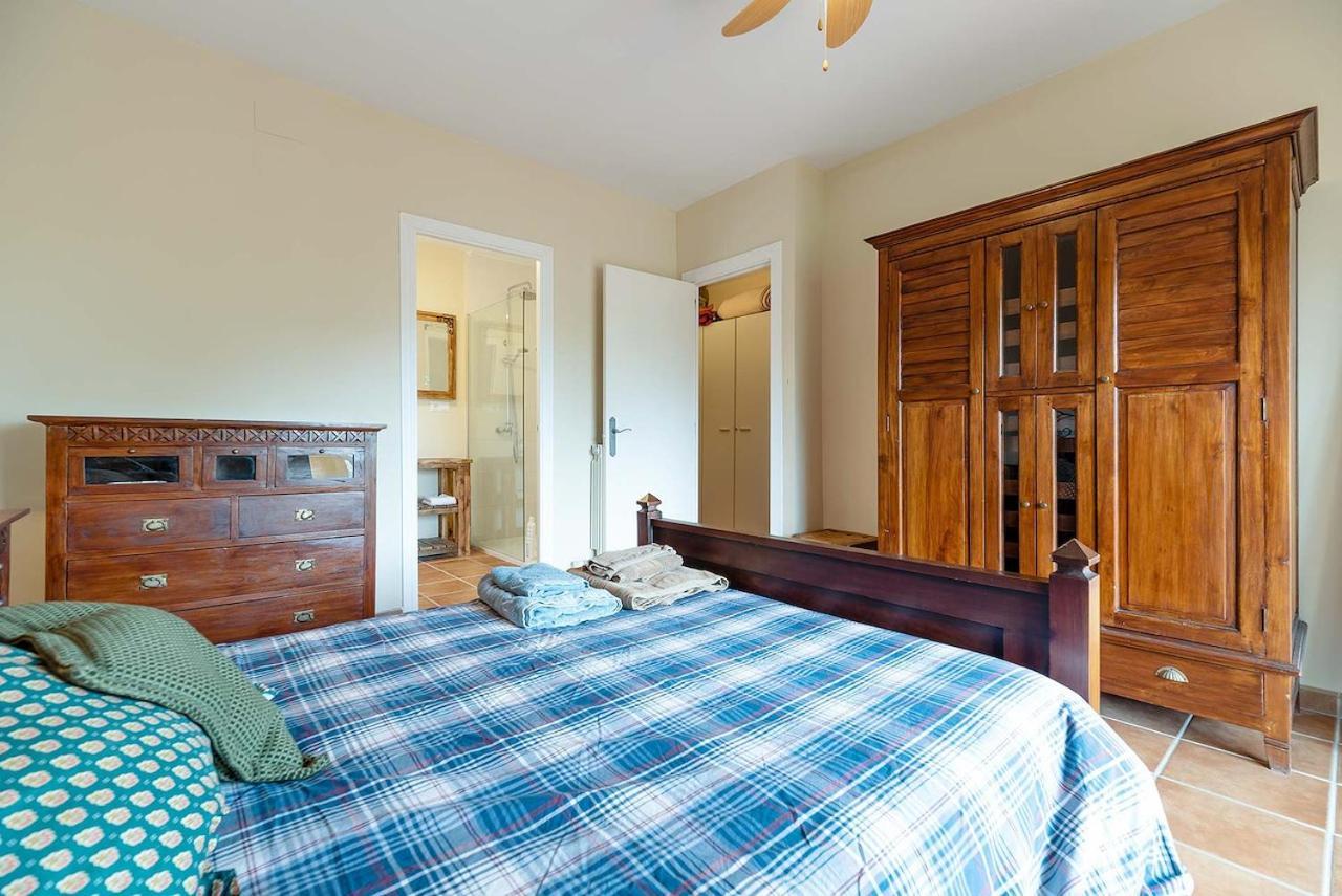 올리벨라 Casa Xixella A 15 Min De Sitges 빌라 외부 사진