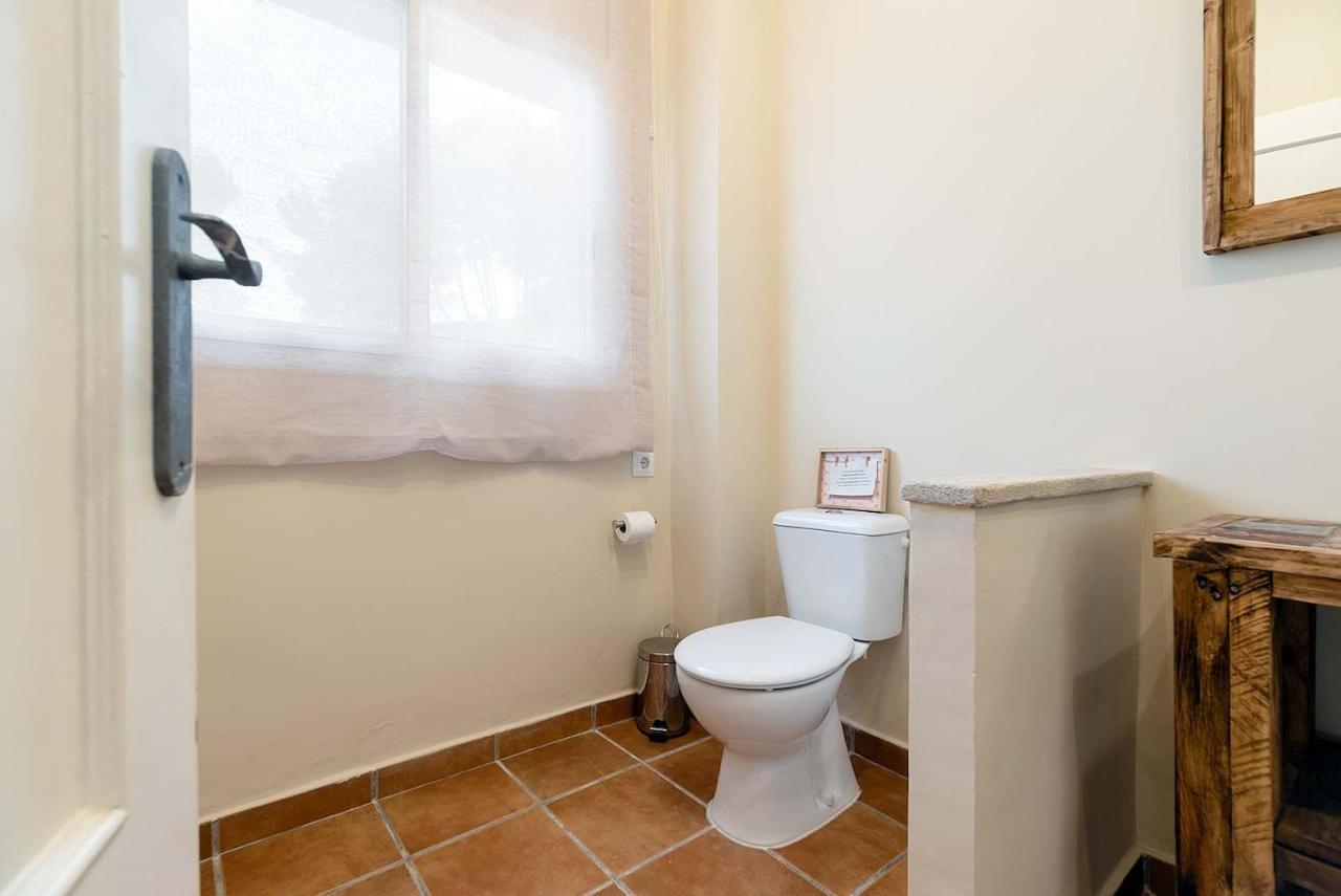올리벨라 Casa Xixella A 15 Min De Sitges 빌라 외부 사진
